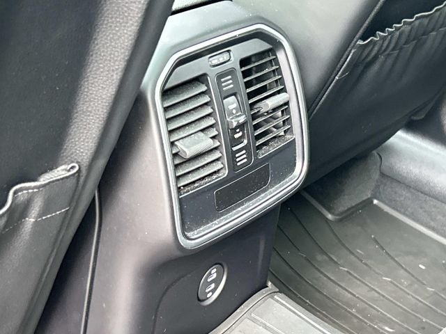 2021 Porsche Macan S
