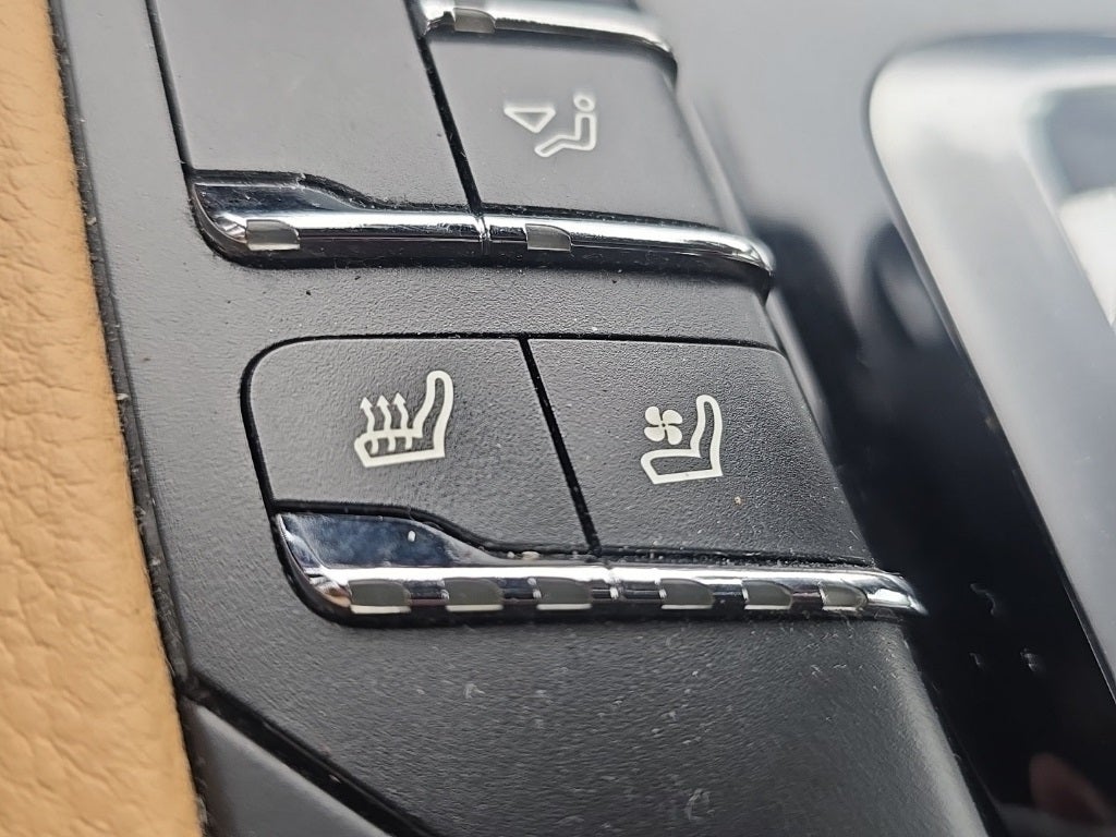 2018 Porsche Cayenne S Platinum Edition E-Hybrid