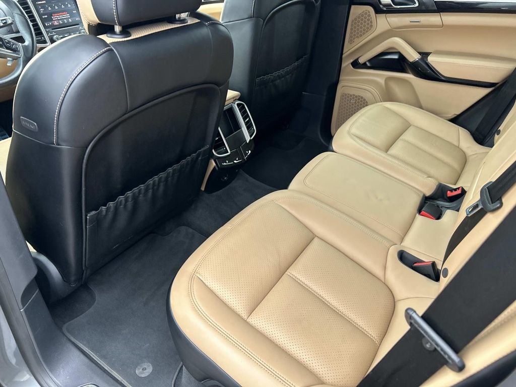 2018 Porsche Cayenne S Platinum Edition E-Hybrid