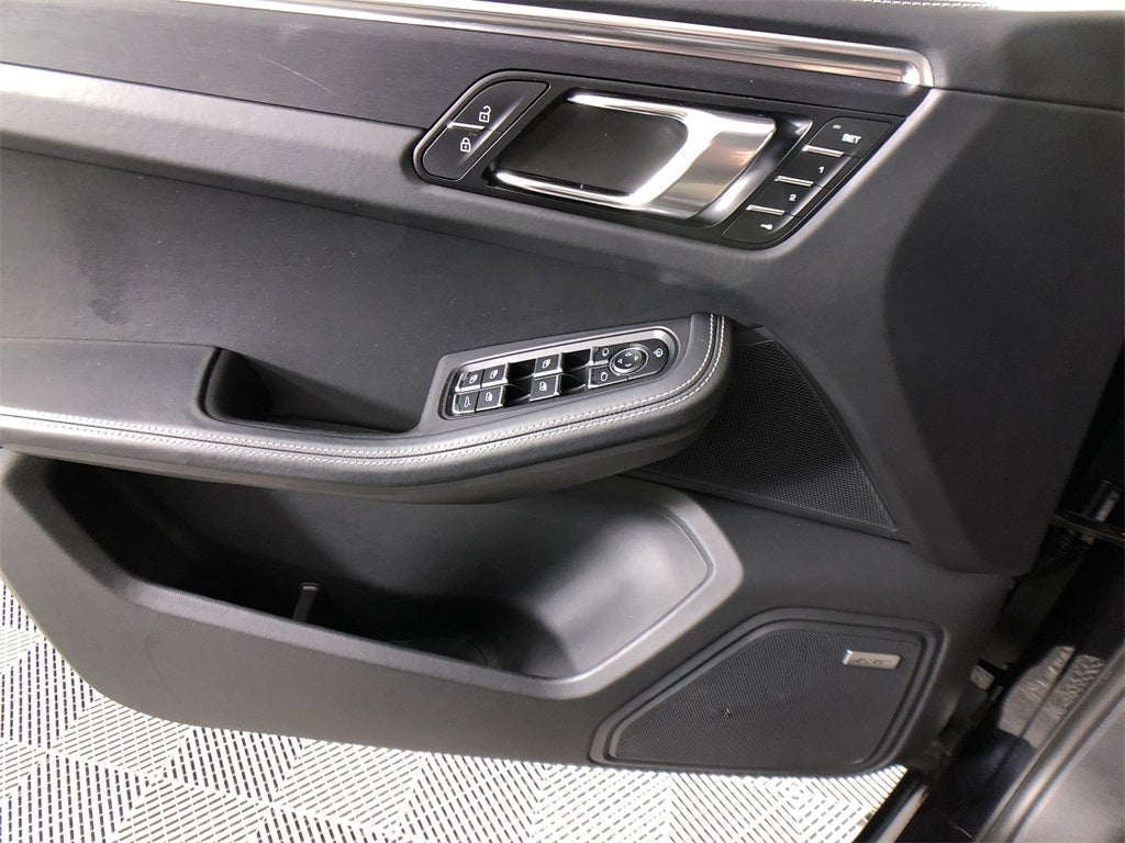 2024 Porsche Macan GTS