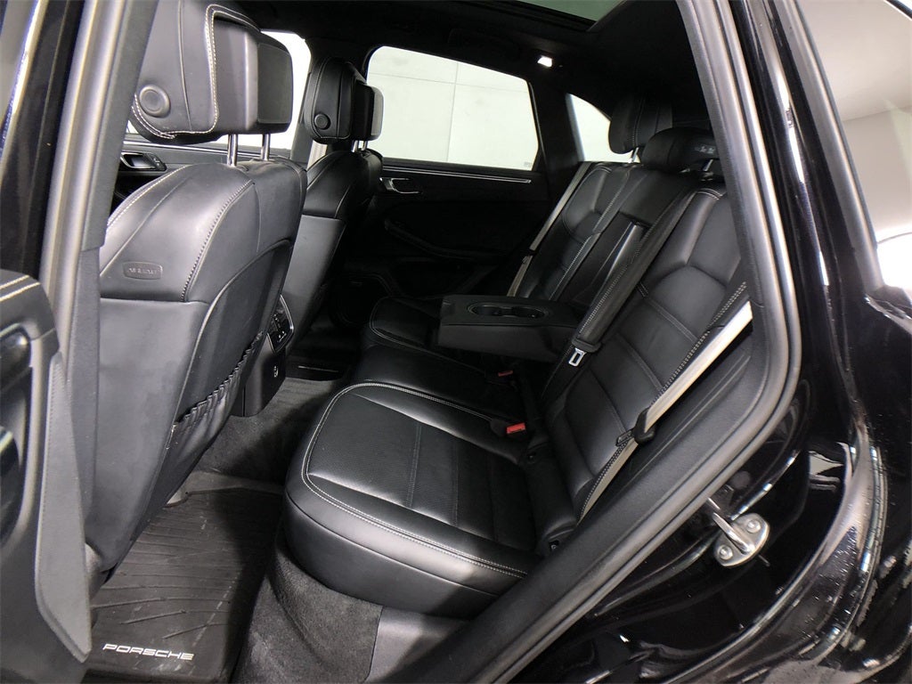 2024 Porsche Macan GTS