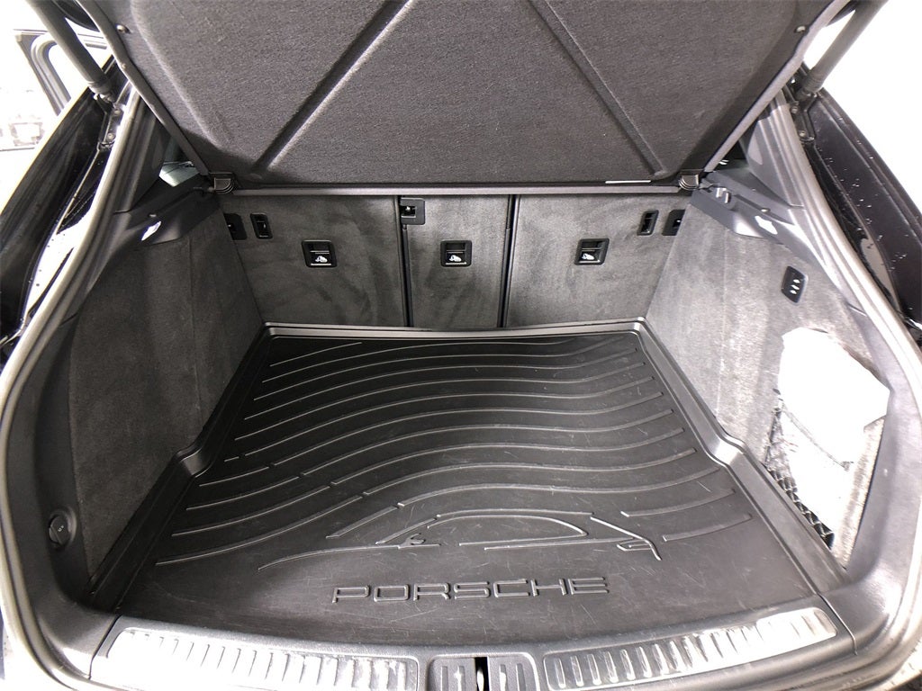 2024 Porsche Macan GTS