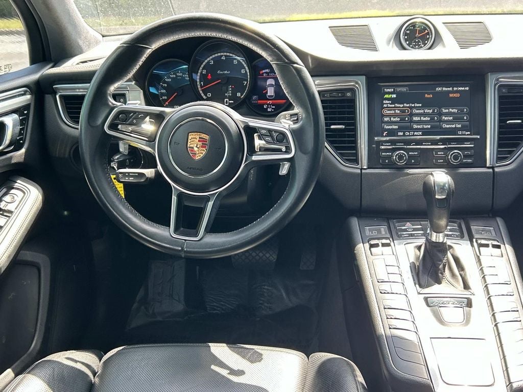 2015 Porsche Macan Turbo
