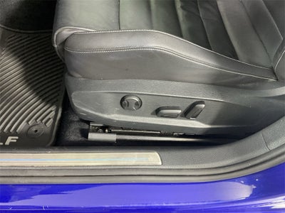 2017 Volkswagen Golf R Base 4Motion