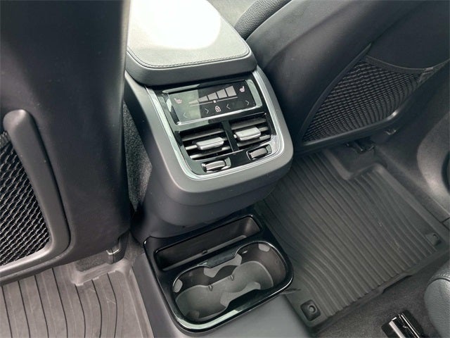 2023 Volvo XC90 B6 Plus 6-Seater