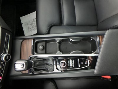 2020 Volvo XC60 T5 Inscription