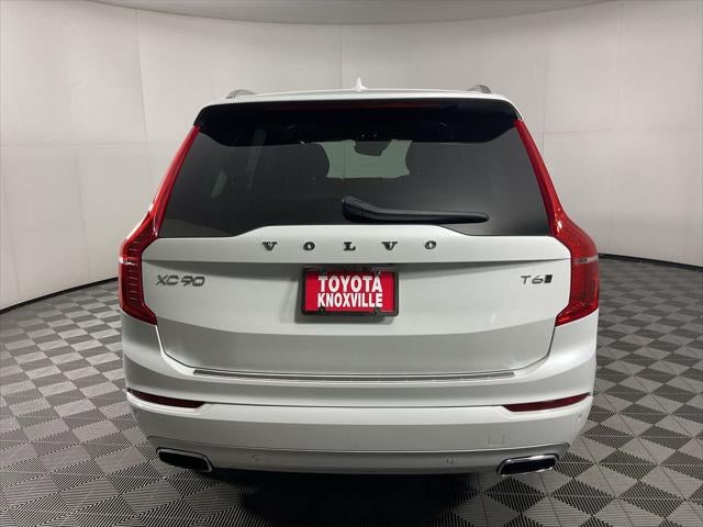 2020 Volvo XC90 T6 Momentum