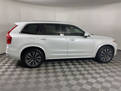 2020 Volvo XC90 T6 Momentum