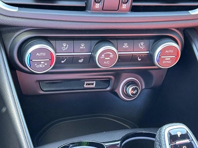 2022 Alfa Romeo Giulia Veloce