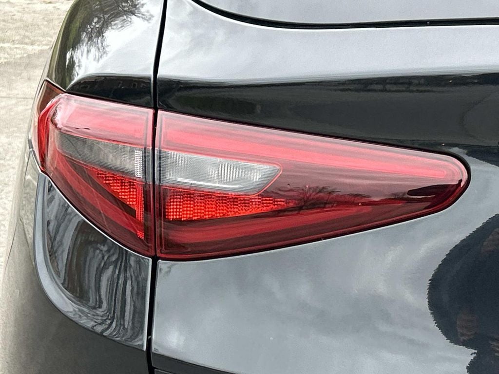 2022 Alfa Romeo Stelvio Sprint