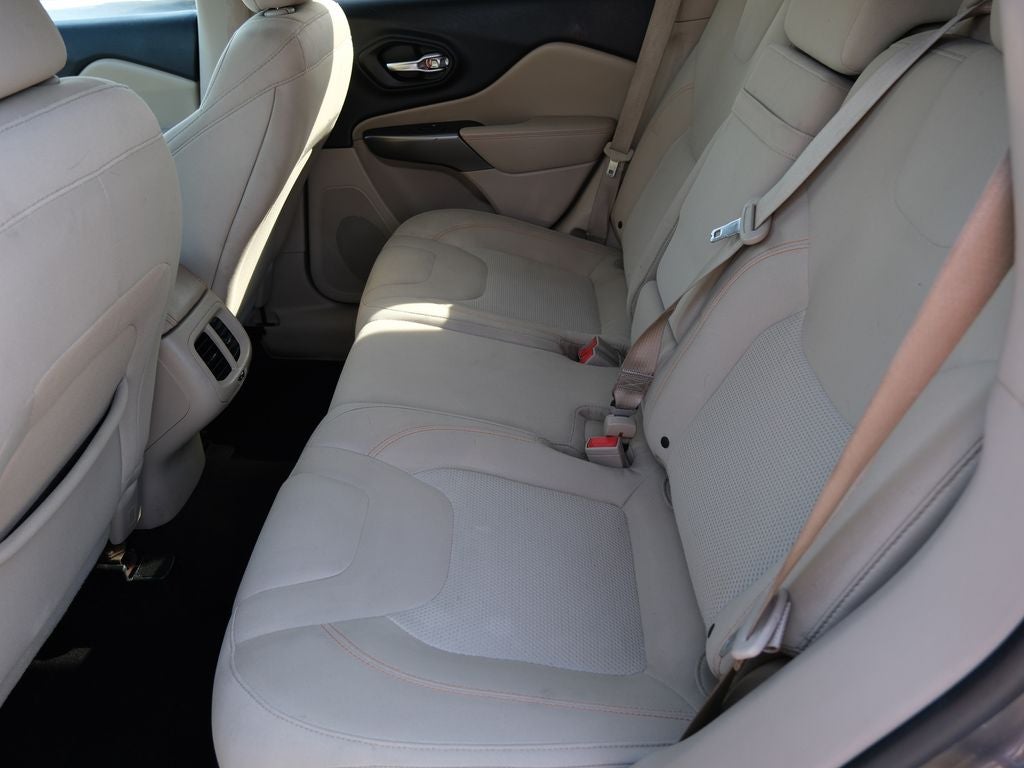 2019 Jeep Cherokee Latitude