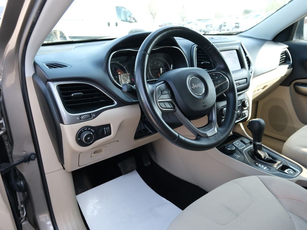 2019 Jeep Cherokee Latitude