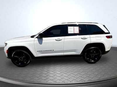 2022 Jeep Grand Cherokee Altitude