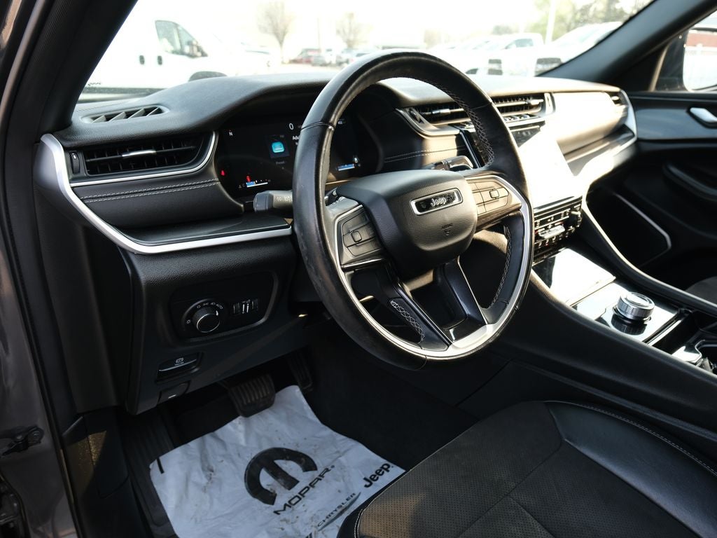 2022 Jeep Grand Cherokee Altitude