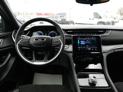 2024 Jeep Grand Cherokee Altitude