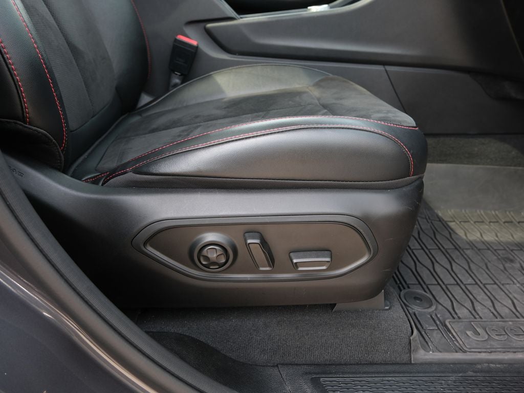 2022 Jeep Grand Cherokee Trailhawk