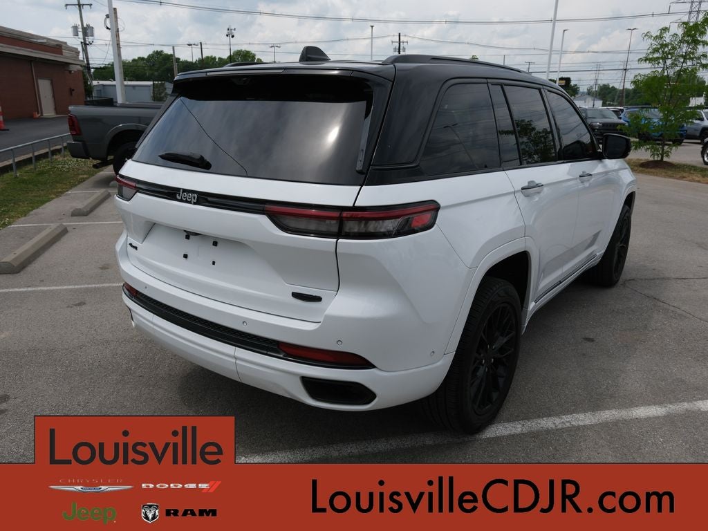 2023 Jeep Grand Cherokee Summit