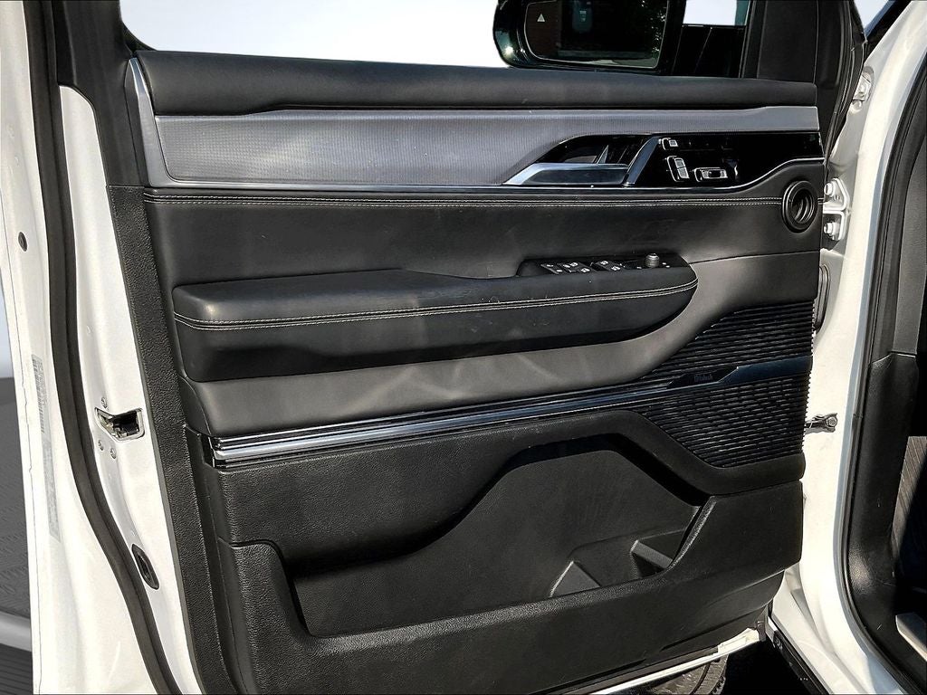 2022 Jeep Grand Wagoneer Series I