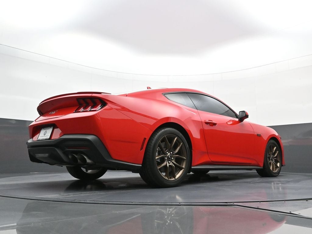 2024 Ford Mustang Base