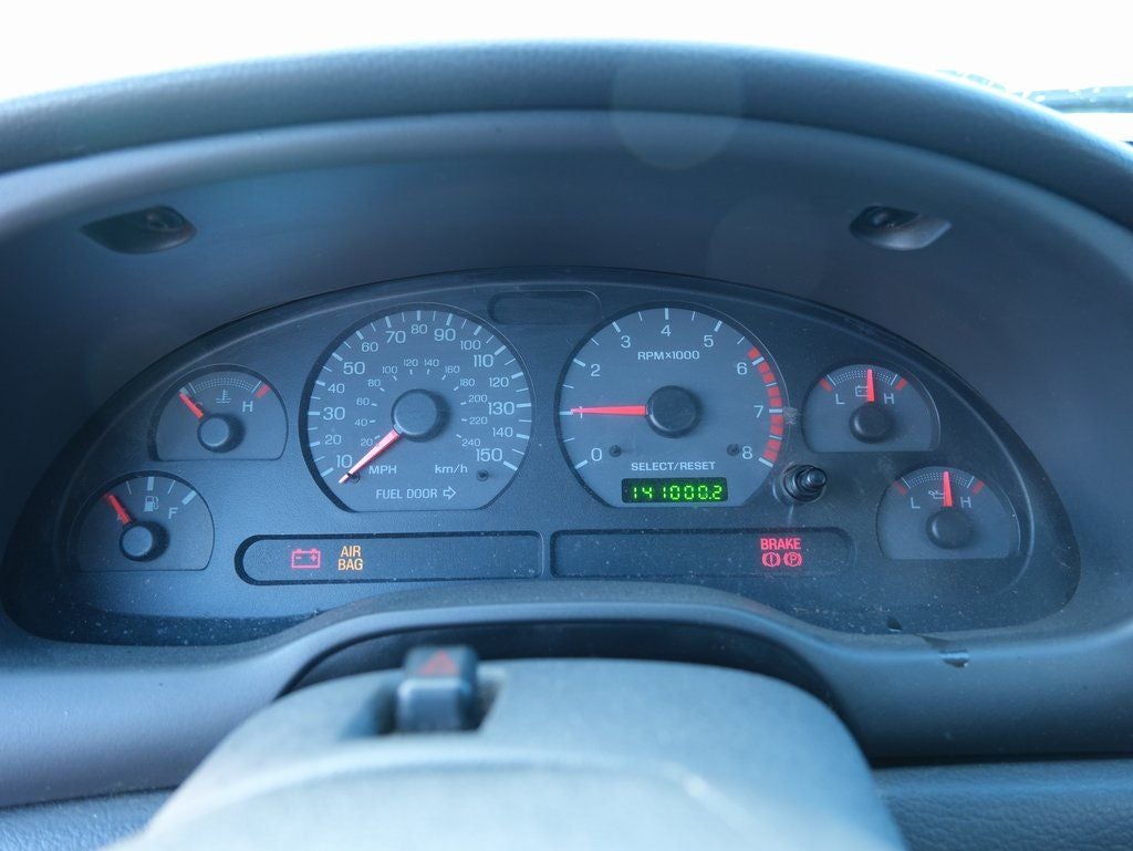 2001 Ford Mustang GT Deluxe