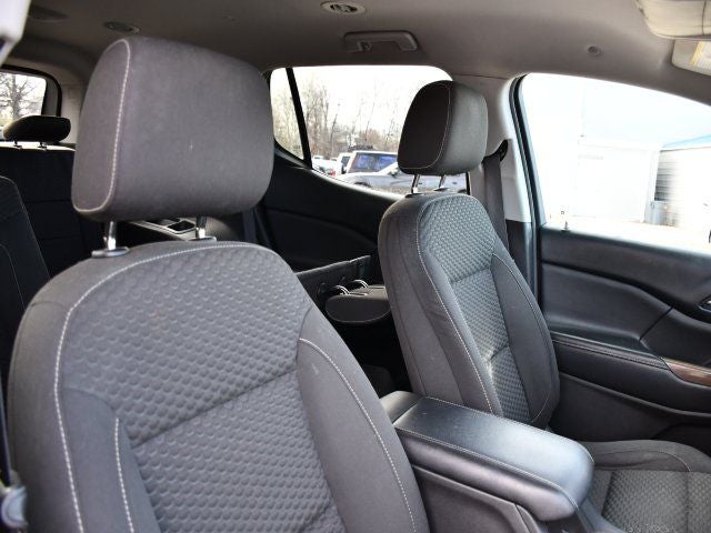 2017 GMC Acadia SLE-1