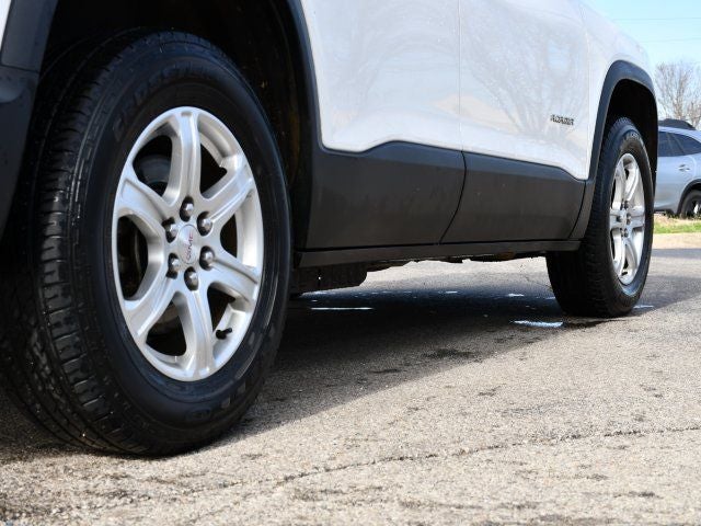 2017 GMC Acadia SLE-1