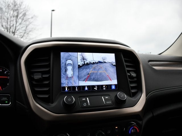 2022 GMC Acadia Denali