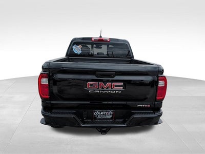 2024 GMC Canyon 4WD AT4