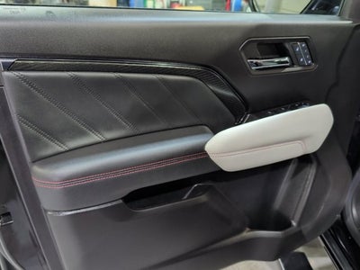 2024 GMC Canyon 4WD AT4X