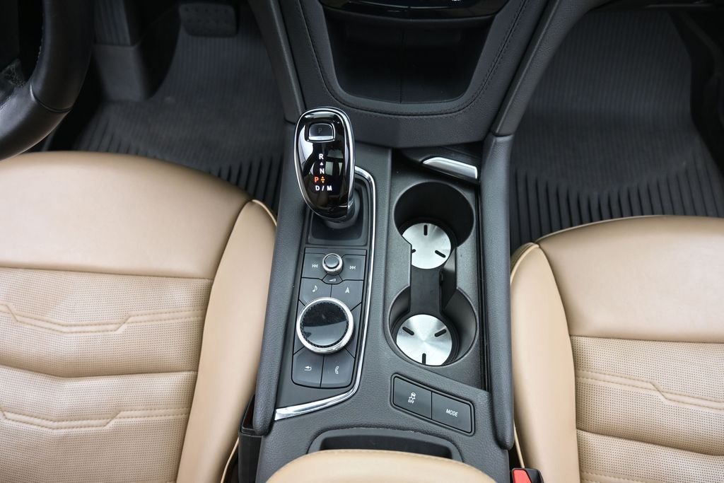 2022 Cadillac XT5 AWD Premium Luxury