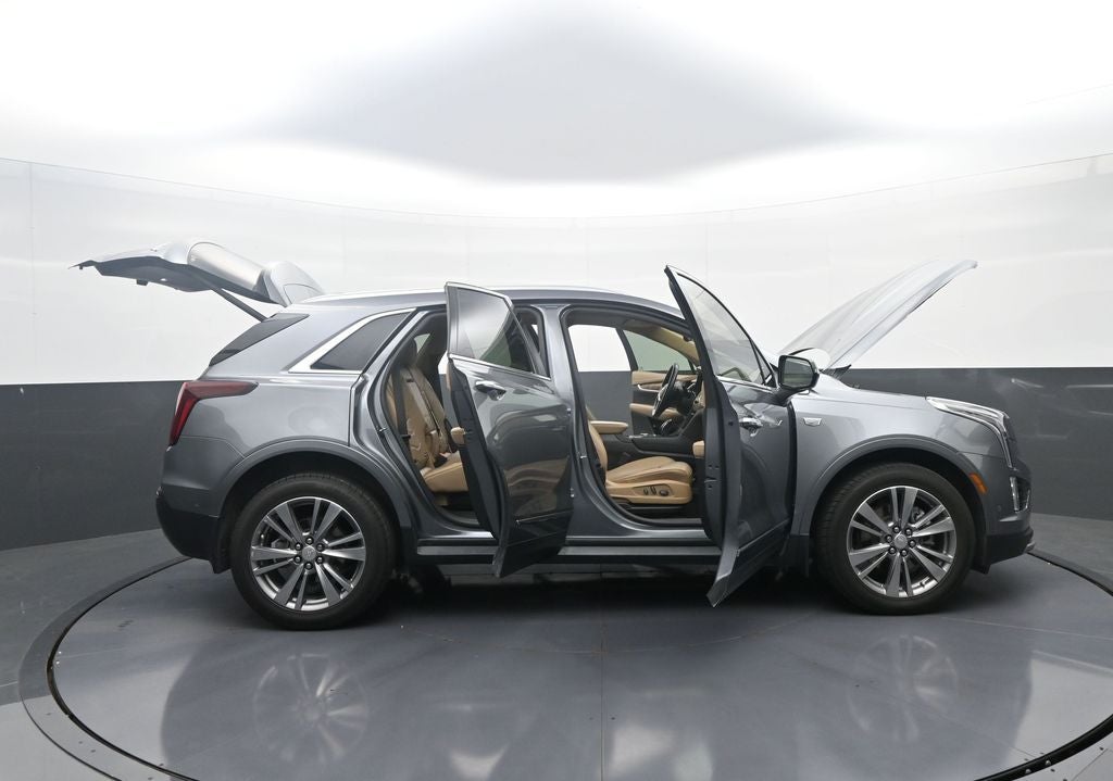 2022 Cadillac XT5 AWD Premium Luxury