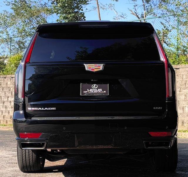 2023 Cadillac Escalade ESV Sport