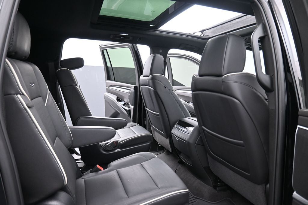 2025 Cadillac Escalade ESV 4WD Sport