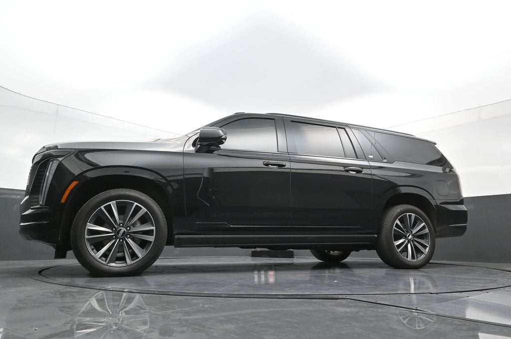 2025 Cadillac Escalade ESV 4WD Sport