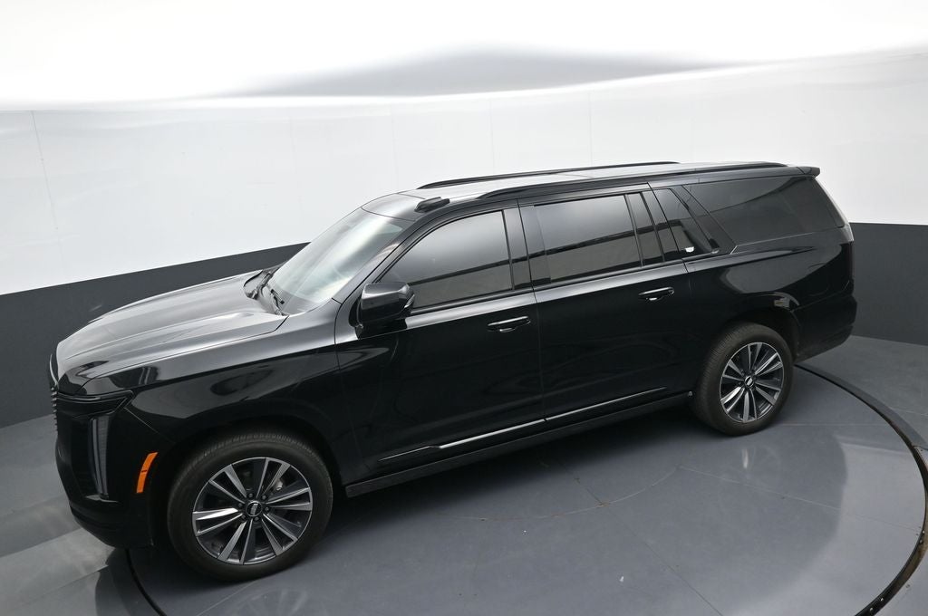 2025 Cadillac Escalade ESV 4WD Sport