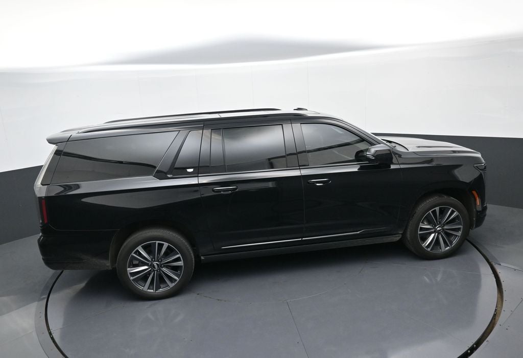 2025 Cadillac Escalade ESV 4WD Sport