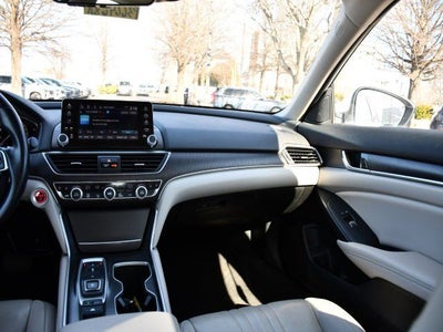 2022 Honda Accord Hybrid Touring