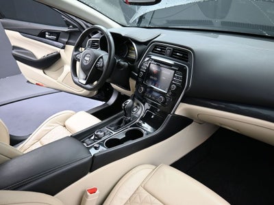 2022 Nissan Maxima Platinum