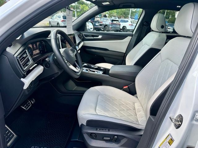 2025 Volkswagen Atlas Cross Sport 2.0T SEL Premium R-Line