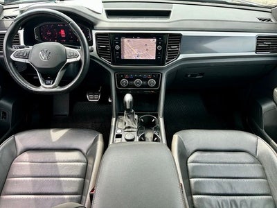 2023 Volkswagen Atlas Cross Sport 3.6L V6 SEL Premium R-Line