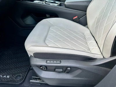 2024 Volkswagen Atlas Cross Sport 2.0T SEL Premium R-Line