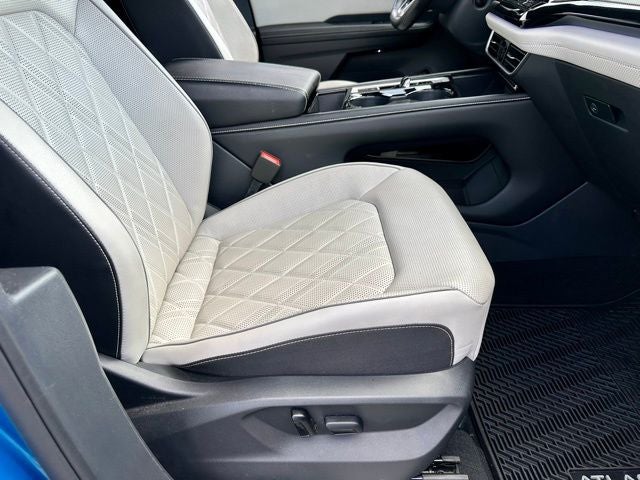 2024 Volkswagen Atlas Cross Sport 2.0T SEL Premium R-Line