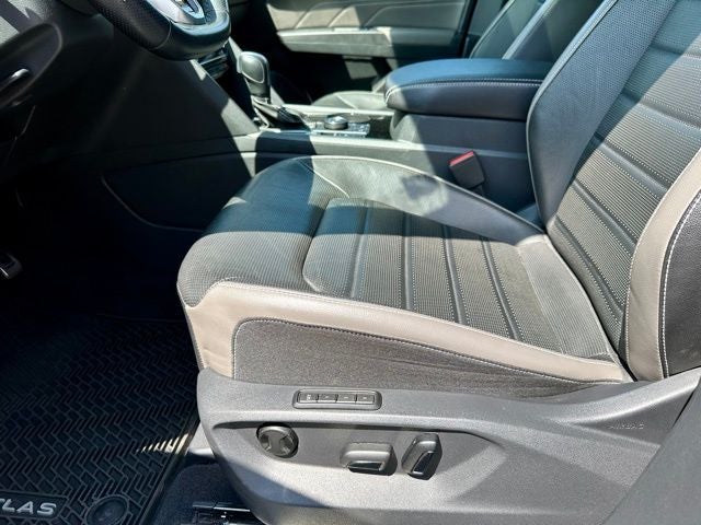 2023 Volkswagen Atlas 3.6L V6 SEL Premium R-Line