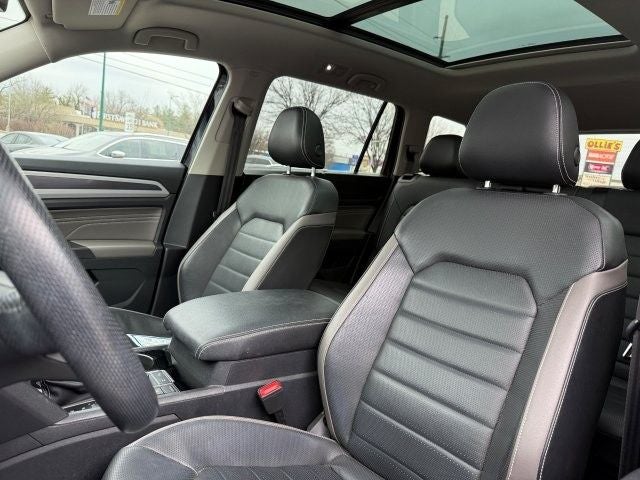 2022 Volkswagen Atlas 3.6L V6 SEL Premium R-Line