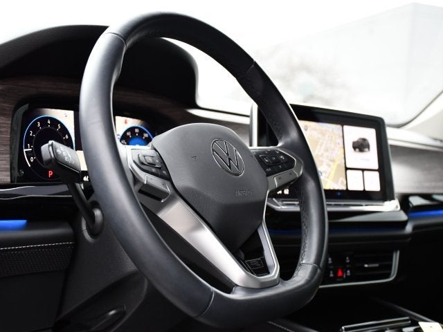 2024 Volkswagen Atlas 2.0T SEL Premium R-Line