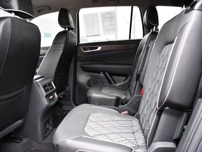 2024 Volkswagen Atlas 2.0T SEL Premium R-Line