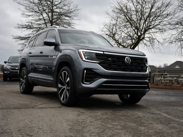 2024 Volkswagen Atlas 2.0T SEL Premium R-Line