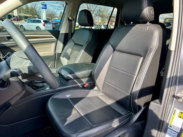 2021 Volkswagen Atlas 3.6L V6 SE w/Technology