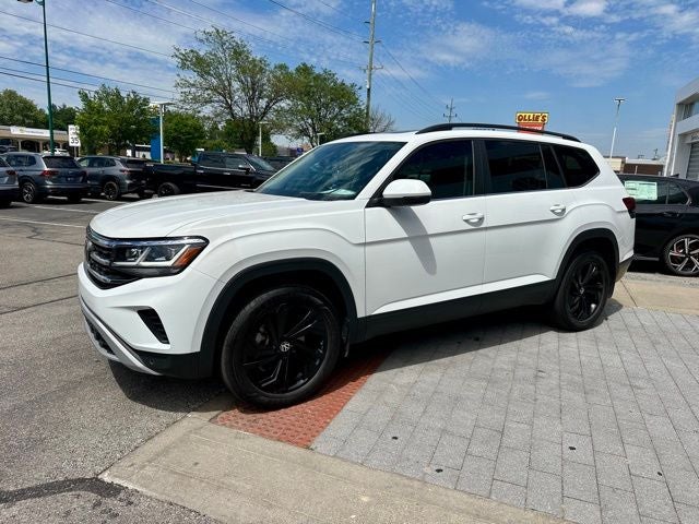 2023 Volkswagen Atlas 2.0T SE w/Technology