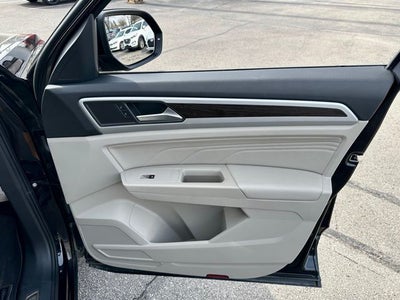 2021 Volkswagen Atlas 3.6L V6 SE w/Technology